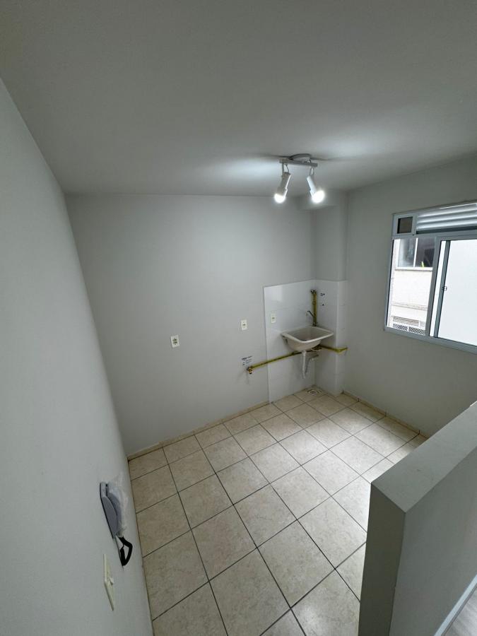 Apartamento à venda com 2 quartos, 38m² - Foto 6