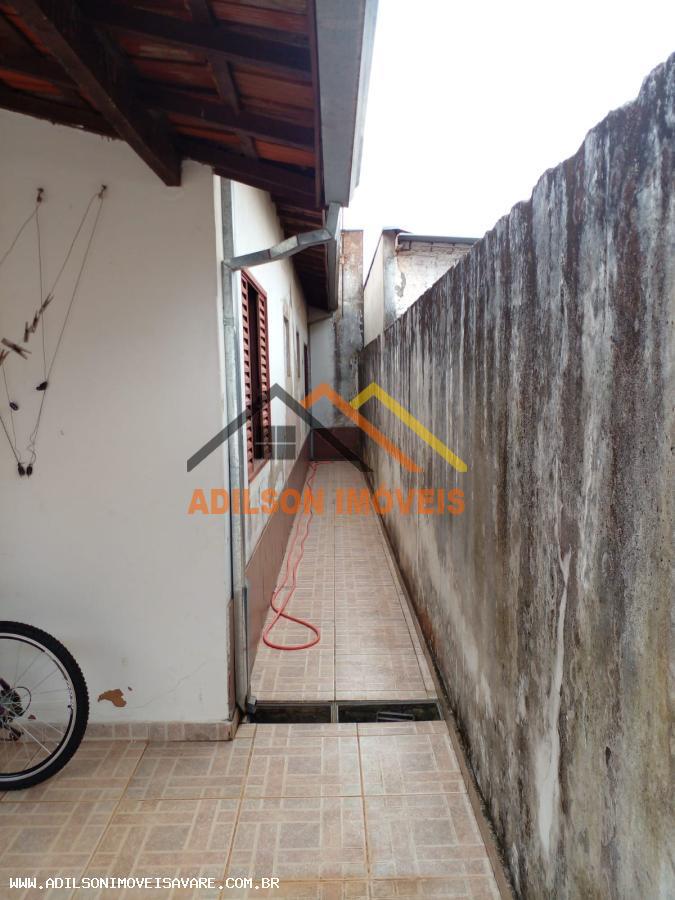 Casa à venda com 2 quartos, 138m² - Foto 11