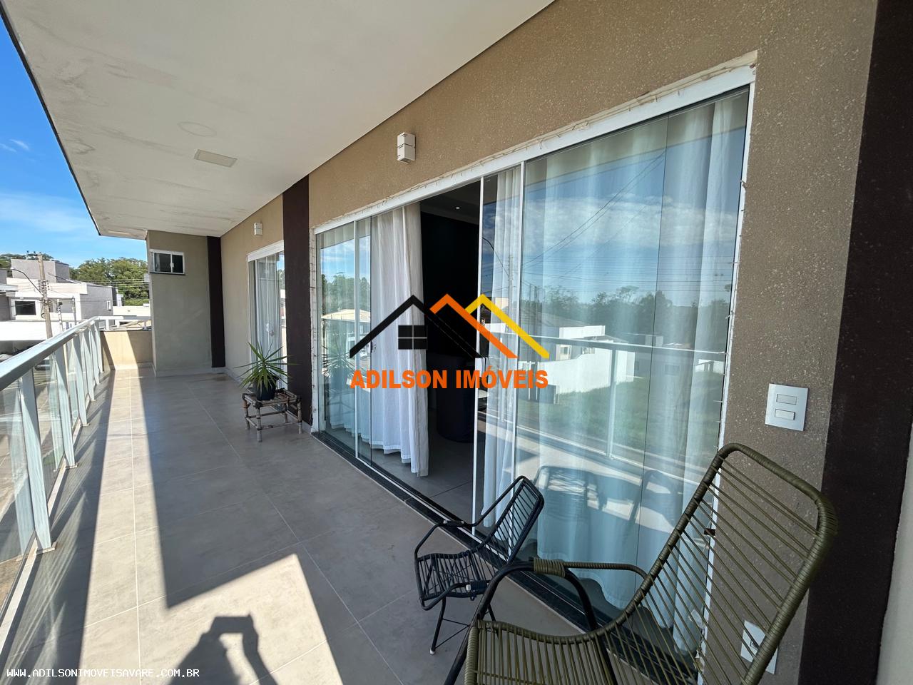 Casa à venda com 3 quartos, 300m² - Foto 16