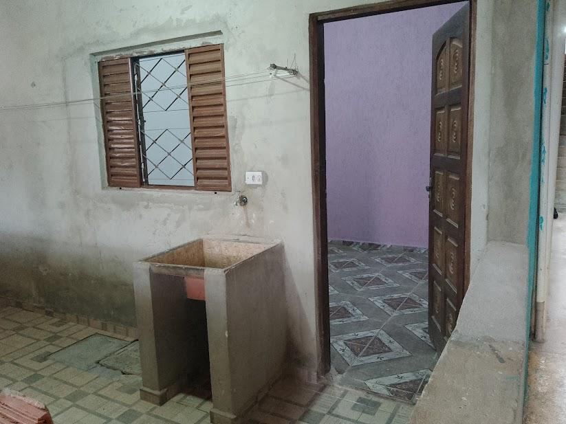 Casa para alugar com 1 quarto, 50m² - Foto 3