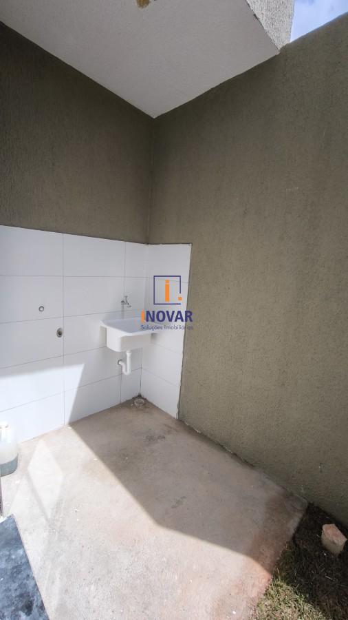 Casa à venda com 2 quartos, 64m² - Foto 13