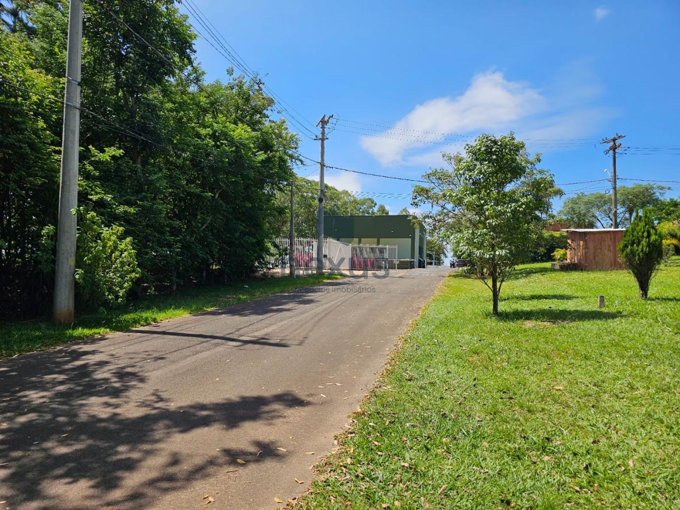 Terreno à venda, 1000m² - Foto 2