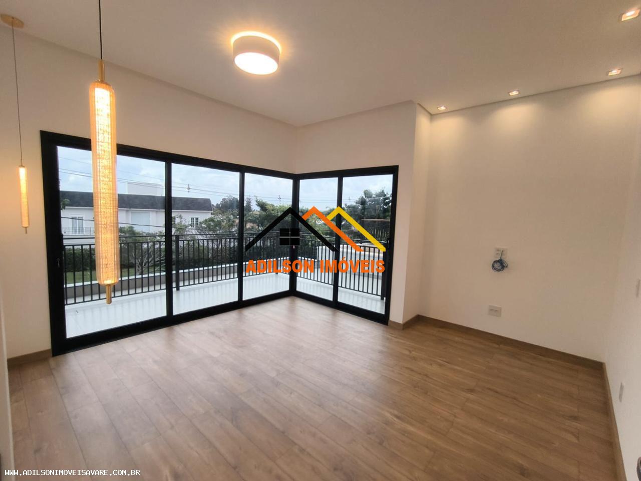 Casa à venda com 4 quartos, 286m² - Foto 10