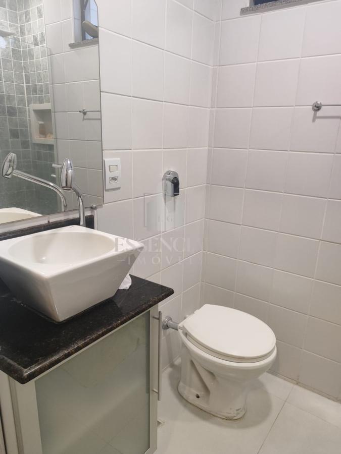 Apartamento à venda com 2 quartos, 70m² - Foto 21