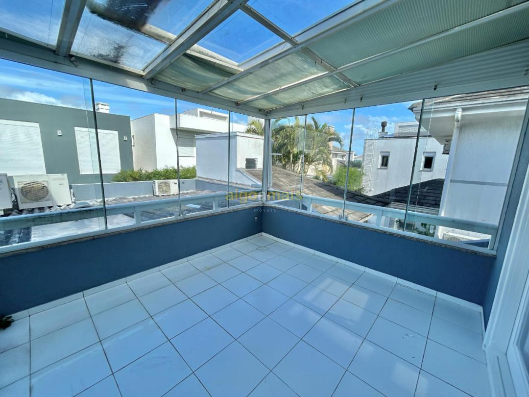 Casa de Condomínio à venda com 4 quartos, 220m² - Foto 31
