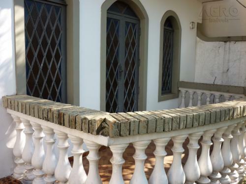 Casa à venda e aluguel com 4 quartos, 320m² - Foto 1
