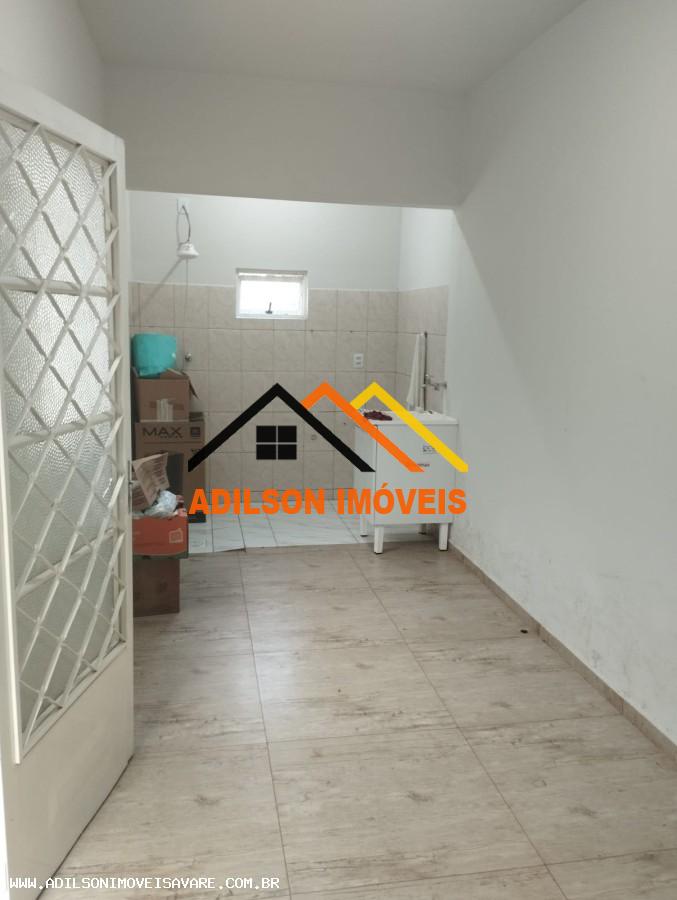 Casa à venda com 3 quartos, 153m² - Foto 2