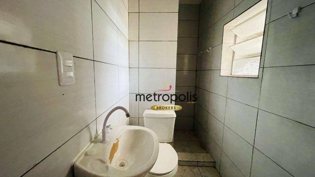 Casa para alugar com 1 quarto, 60m² - Foto 6