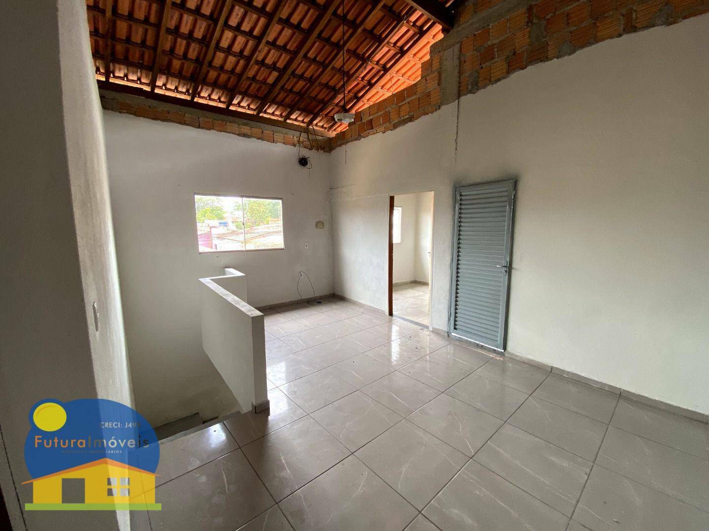 Casa à venda com 3 quartos, 60m² - Foto 18