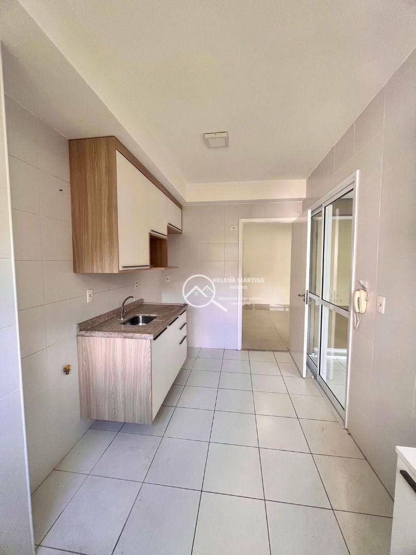 Apartamento à venda com 3 quartos, 92m² - Foto 4