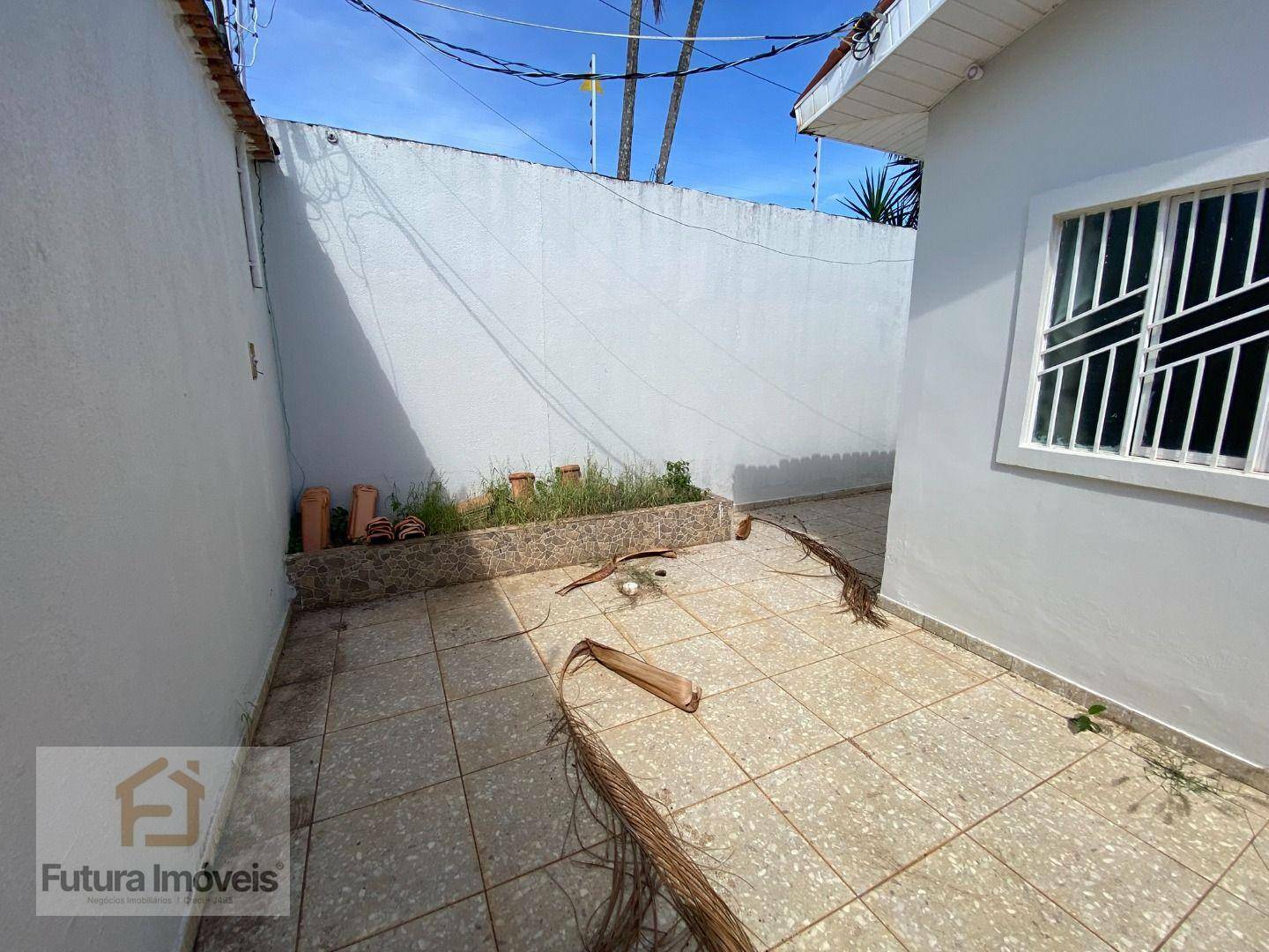 Casa para alugar com 4 quartos, 170m² - Foto 5