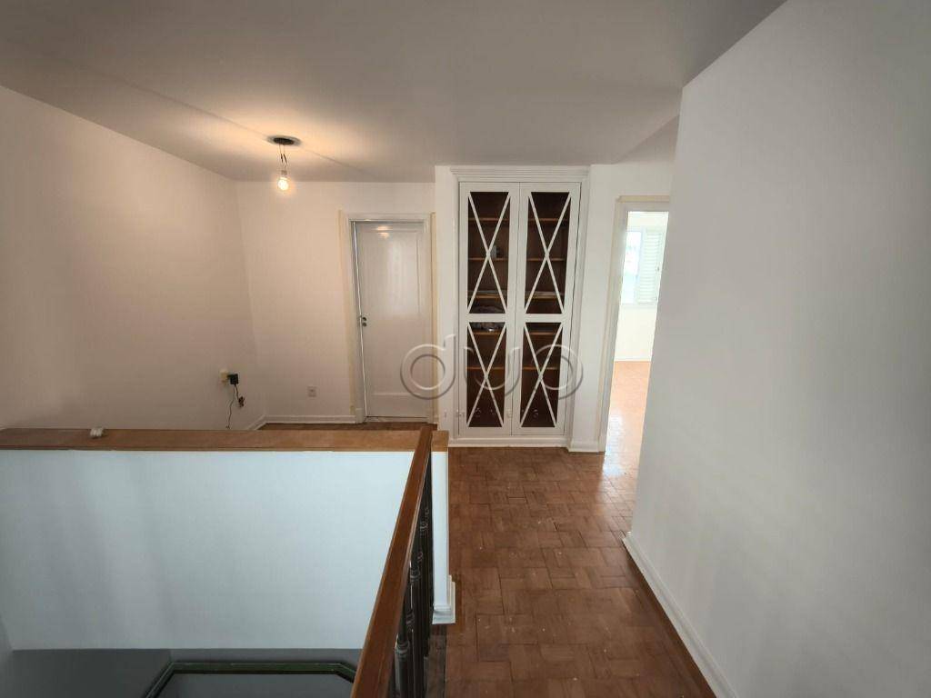 Casa para alugar com 4 quartos, 246m² - Foto 22