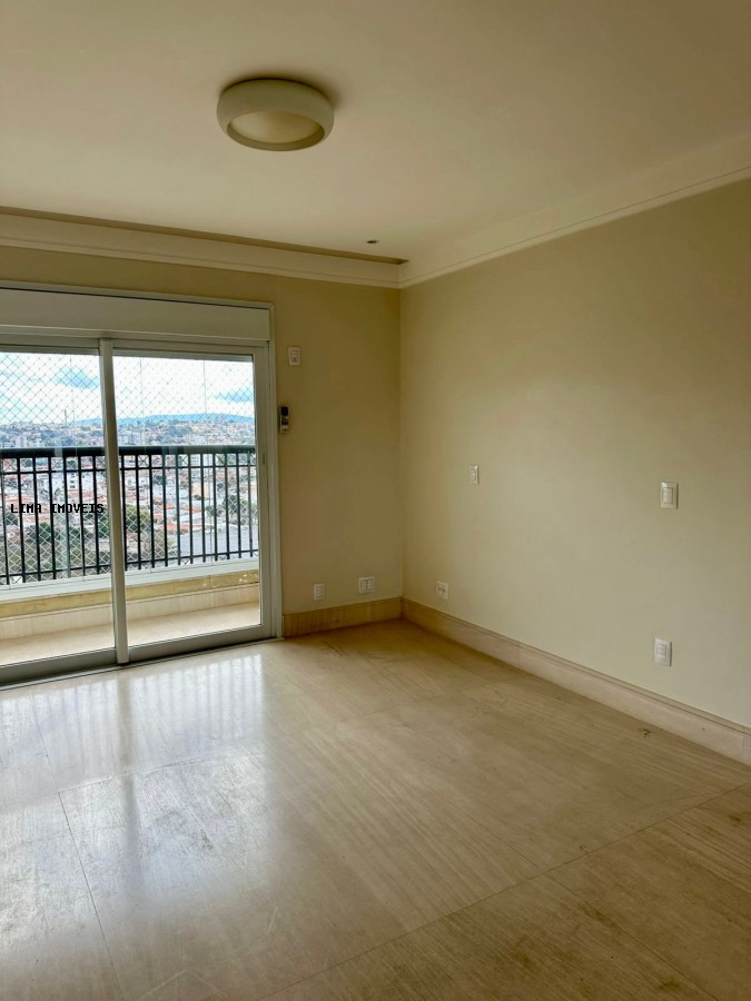 Apartamento para alugar com 3 quartos, 214m² - Foto 15