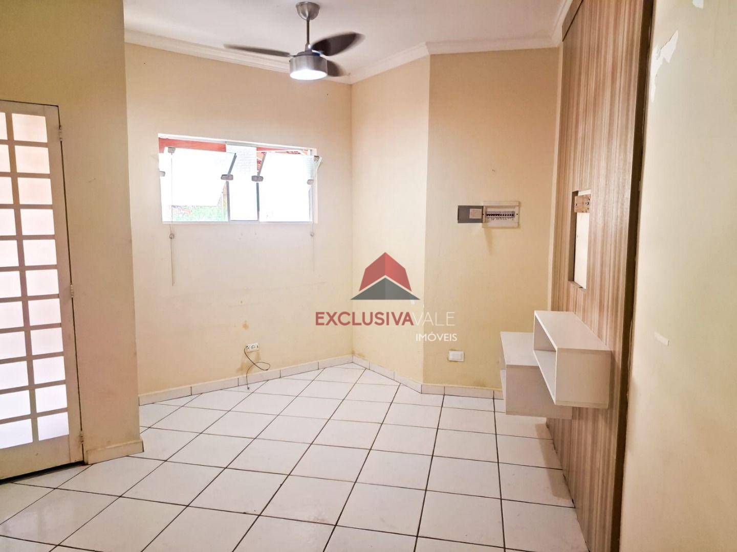 Casa de Condomínio à venda com 2 quartos, 64m² - Foto 4