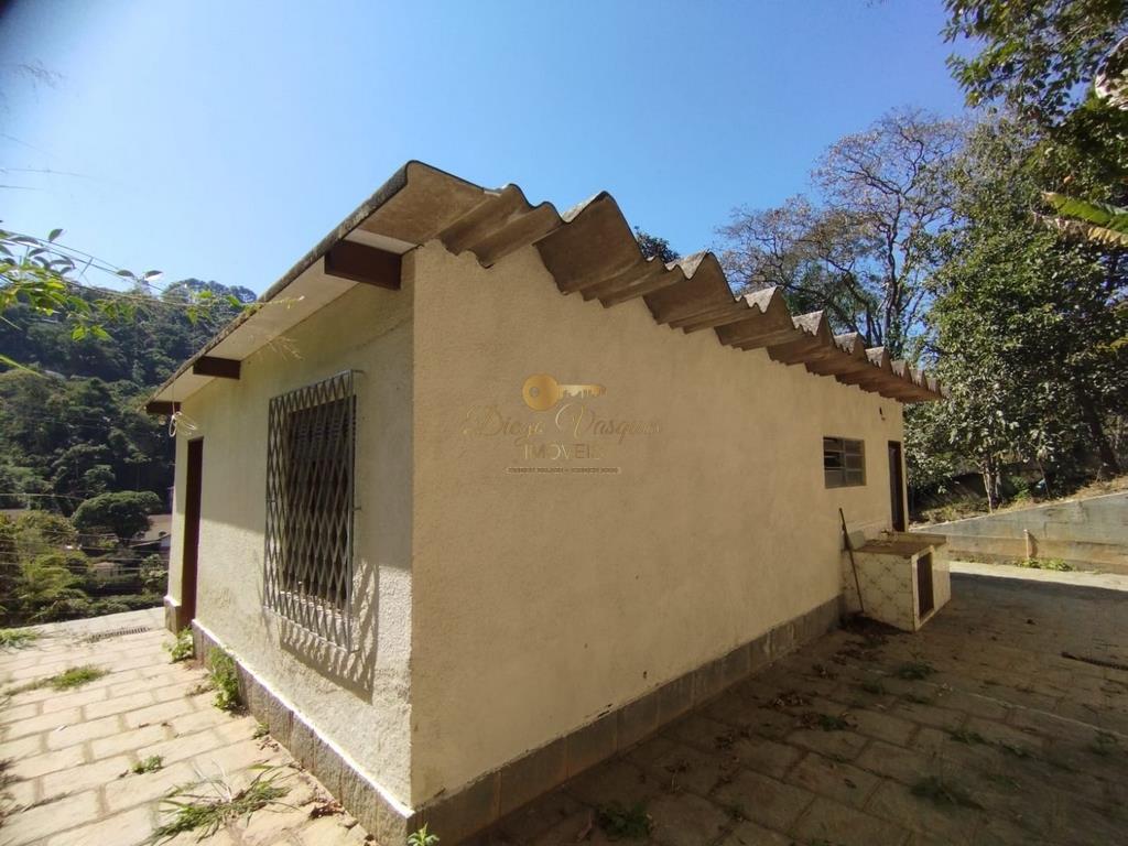 Casa à venda com 2 quartos, 438m² - Foto 12