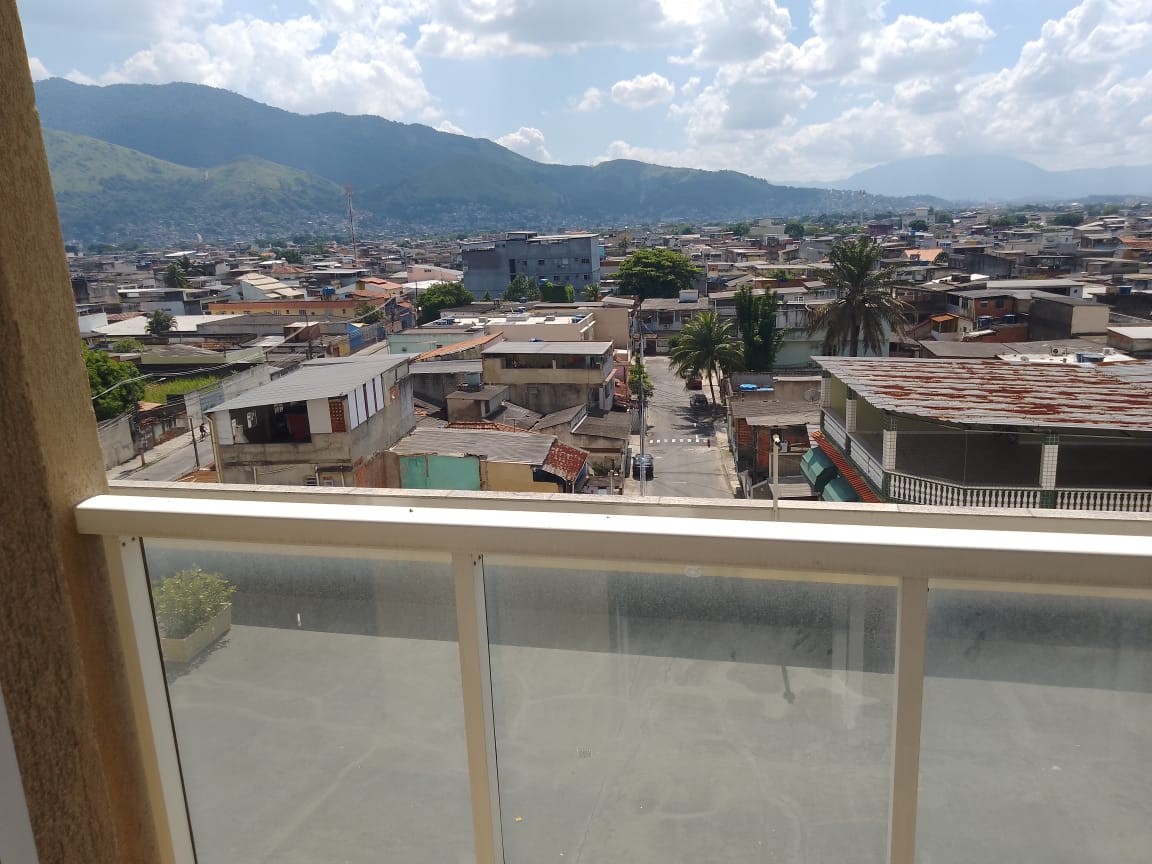 Apartamento à venda com 2 quartos, 60m² - Foto 3