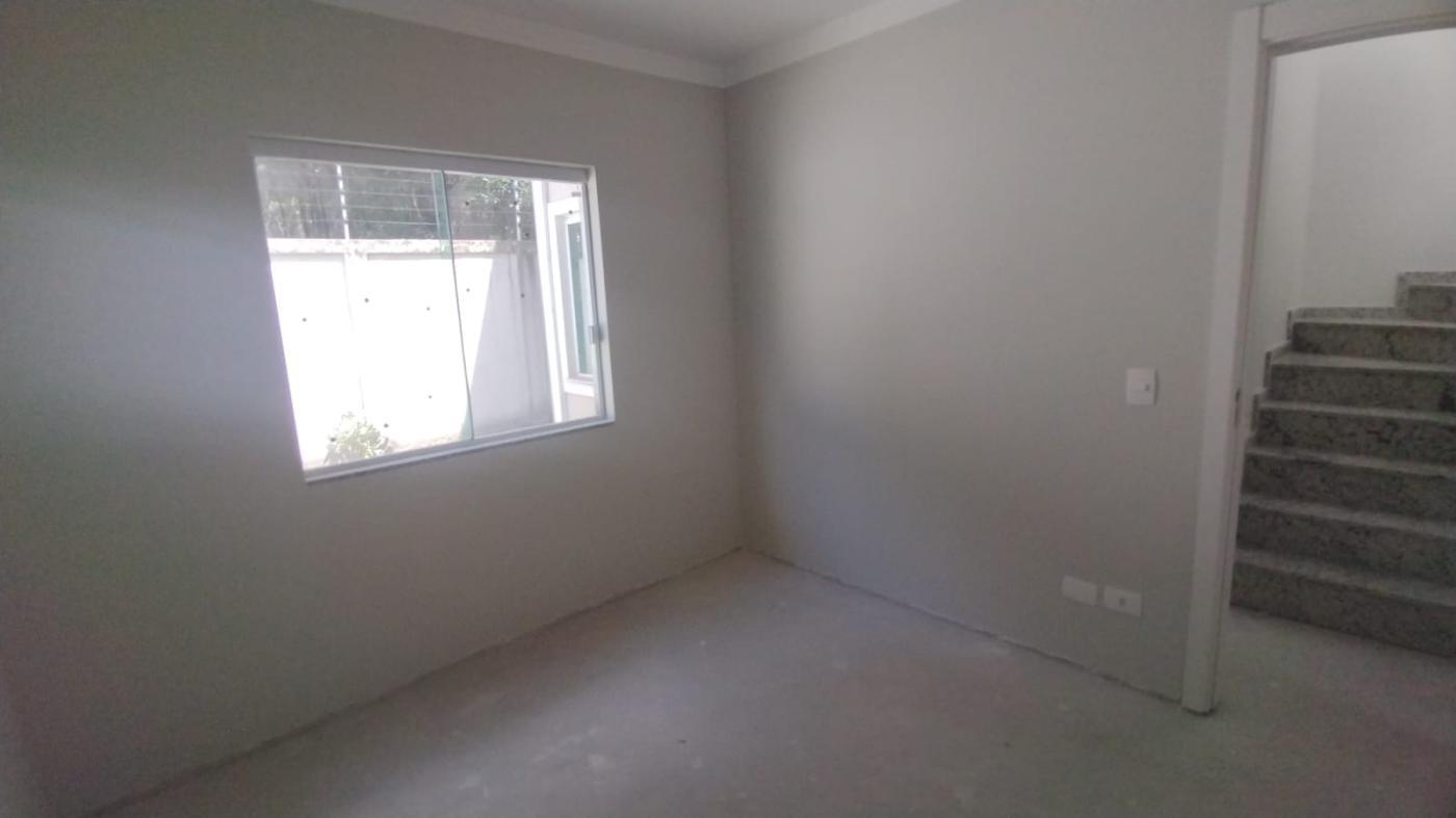 Sobrado à venda com 4 quartos, 126m² - Foto 9
