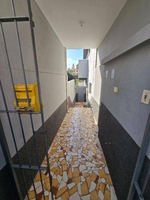 Casa para alugar com 1 quarto, 40m² - Foto 1