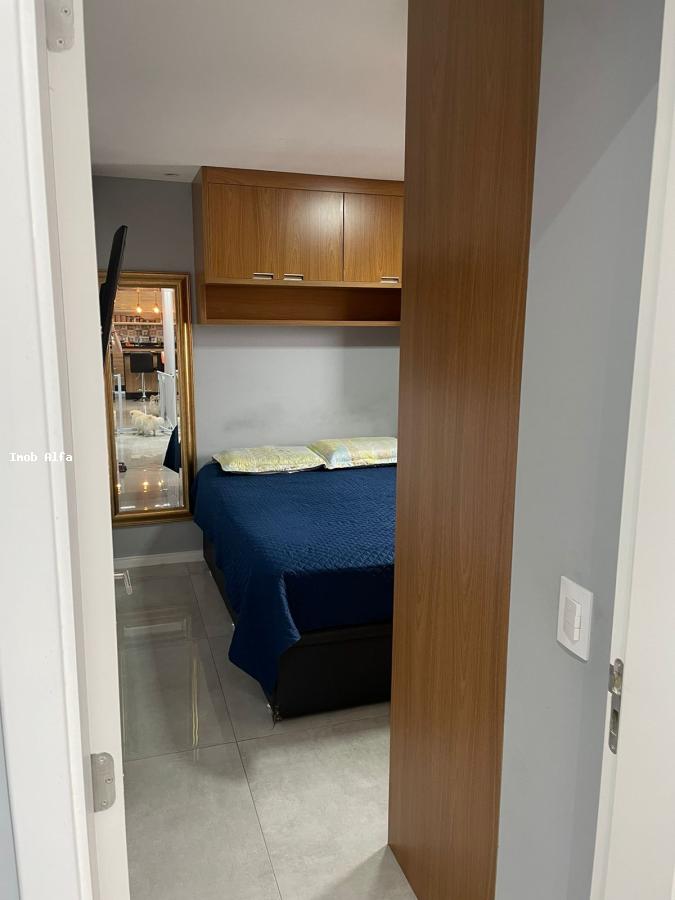 Apartamento à venda com 2 quartos, 60m² - Foto 2