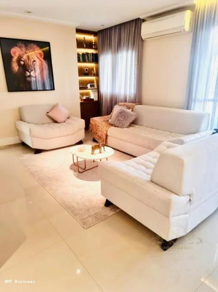 Apartamento para alugar com 3 quartos, 156m² - Foto 2