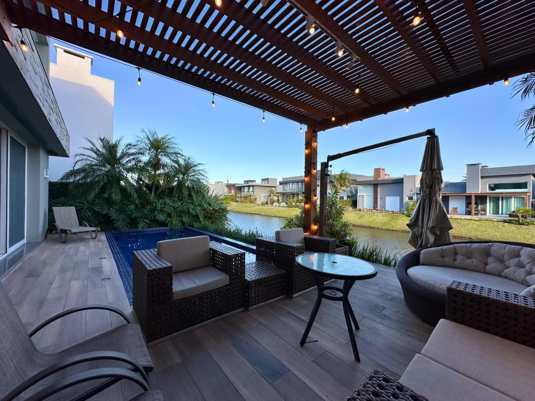 Casa de Condomínio à venda com 5 quartos, 287m² - Foto 12