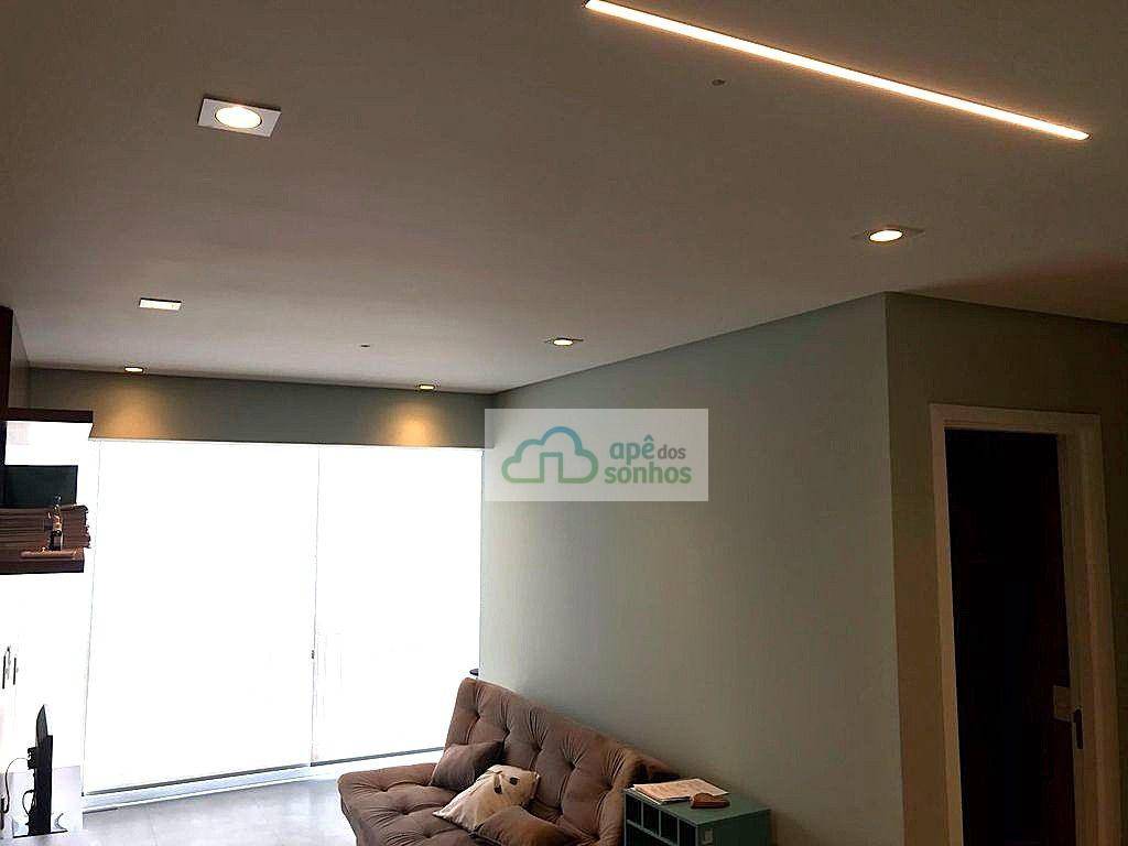 Apartamento para alugar com 2 quartos, 67m² - Foto 2
