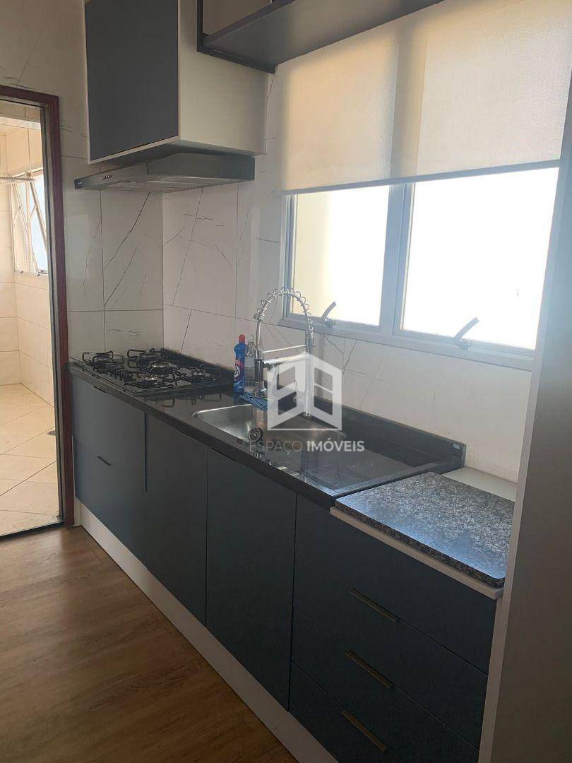 Apartamento à venda com 3 quartos, 120m² - Foto 6
