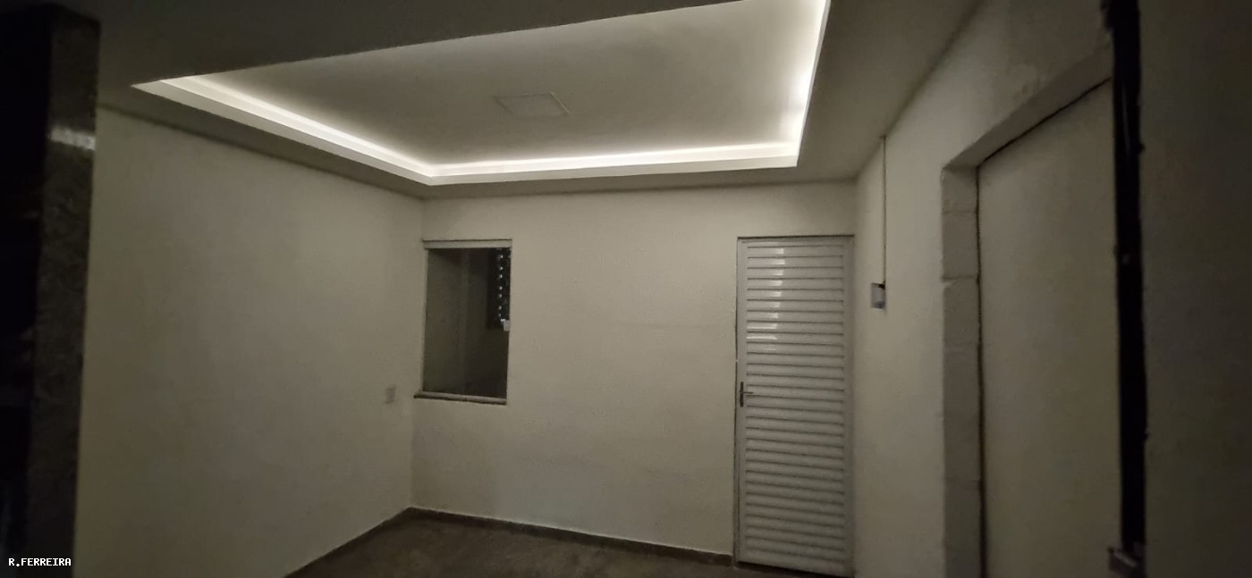 Apartamento para alugar com 1 quarto, 35m² - Foto 9