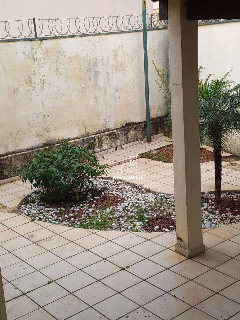 Casa para alugar com 3 quartos, 400M2 - Foto 20