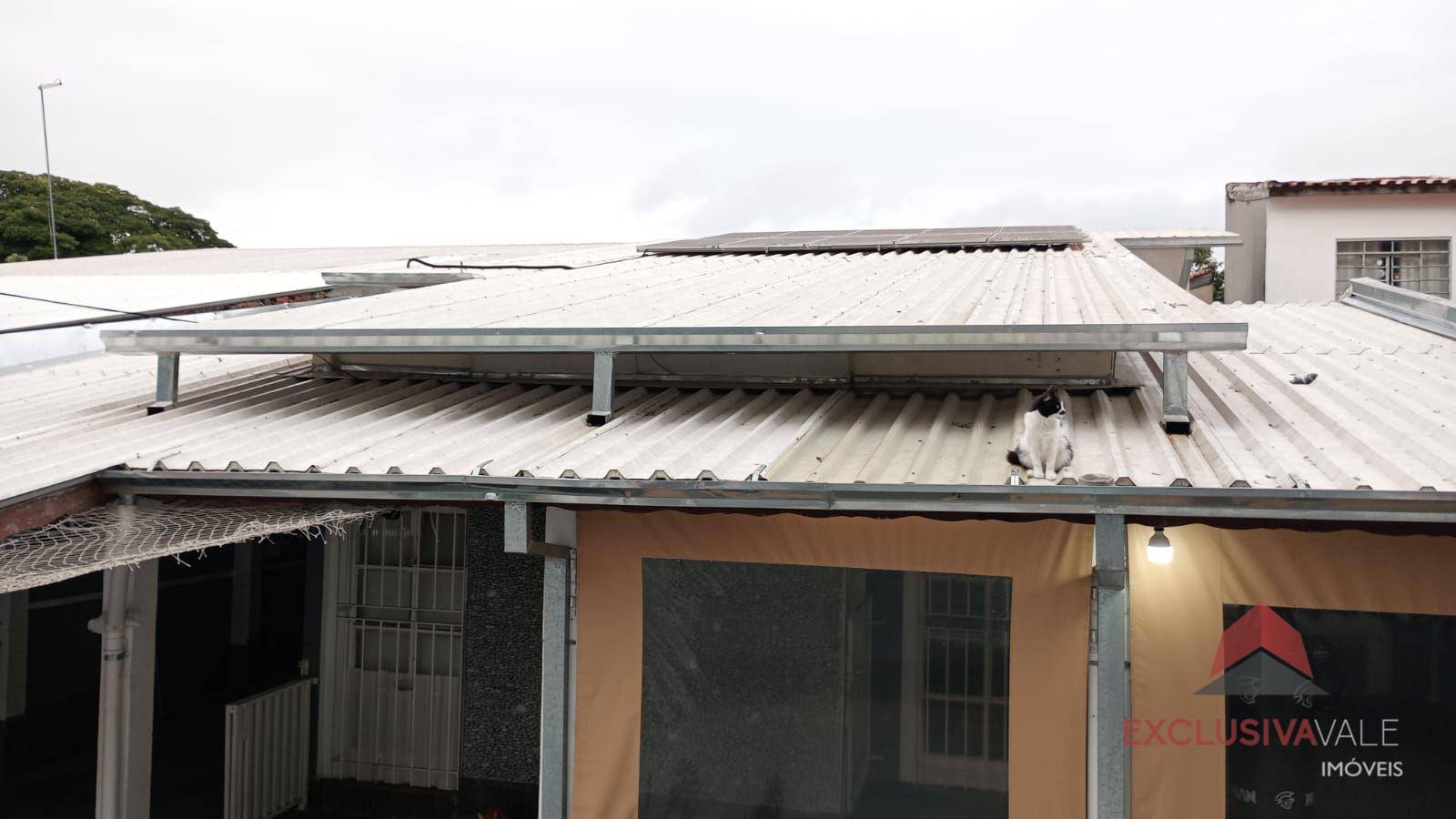 Casa à venda com 3 quartos, 150m² - Foto 2