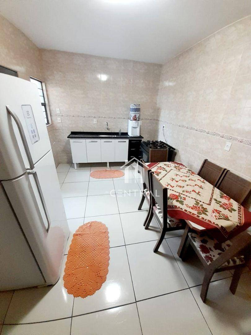 Casa à venda com 2 quartos, 77m² - Foto 6