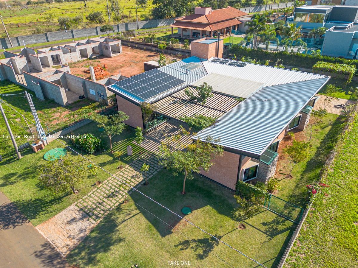 Casa de Condomínio à venda com 4 quartos, 1020m² - Foto 3