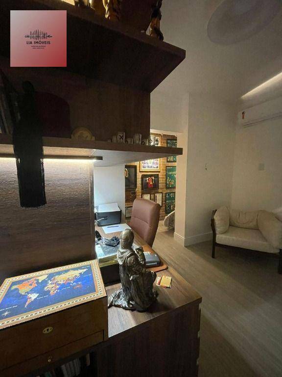 Cobertura à venda com 3 quartos, 233m² - Foto 10