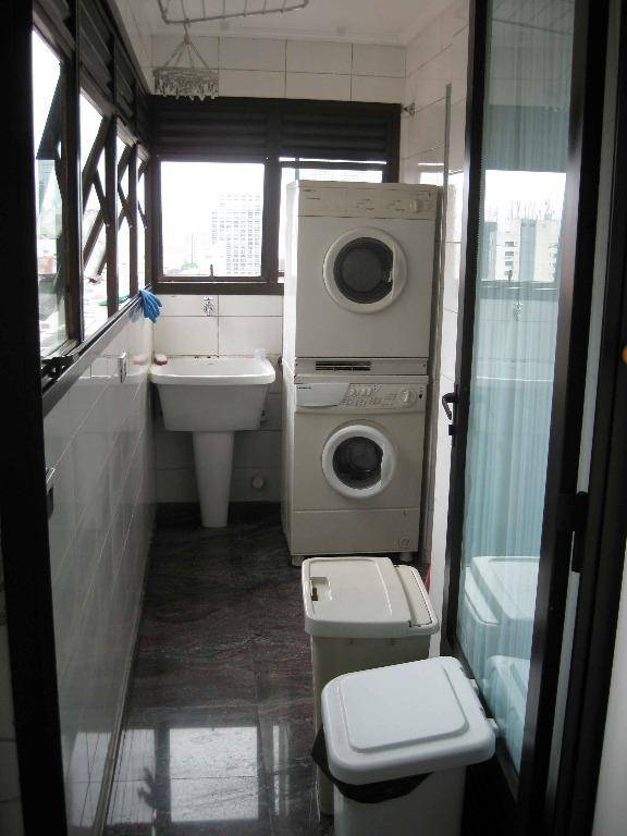 Cobertura à venda e aluguel com 3 quartos, 250m² - Foto 18