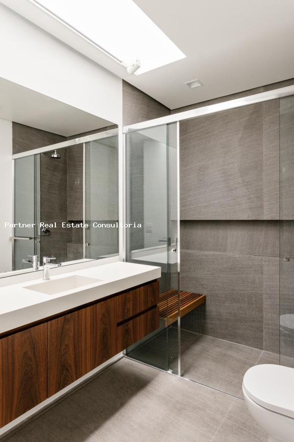 Casa de Condomínio à venda com 4 quartos, 731m² - Foto 29