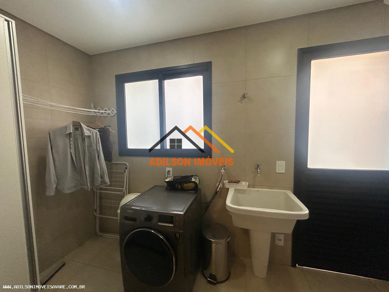 Casa à venda com 3 quartos, 210m² - Foto 18