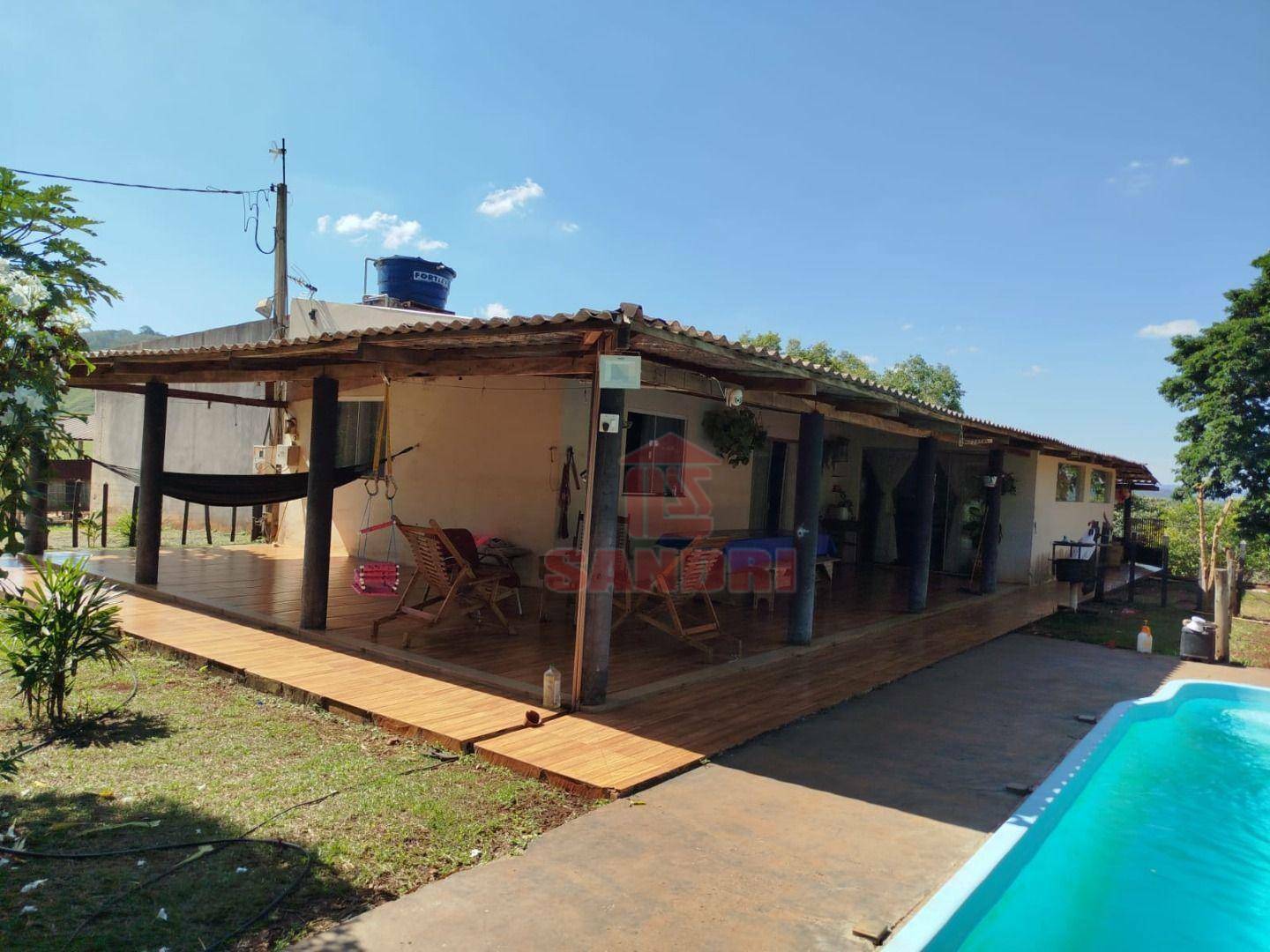 Sítio à venda com 3 quartos, 660m² - Foto 2