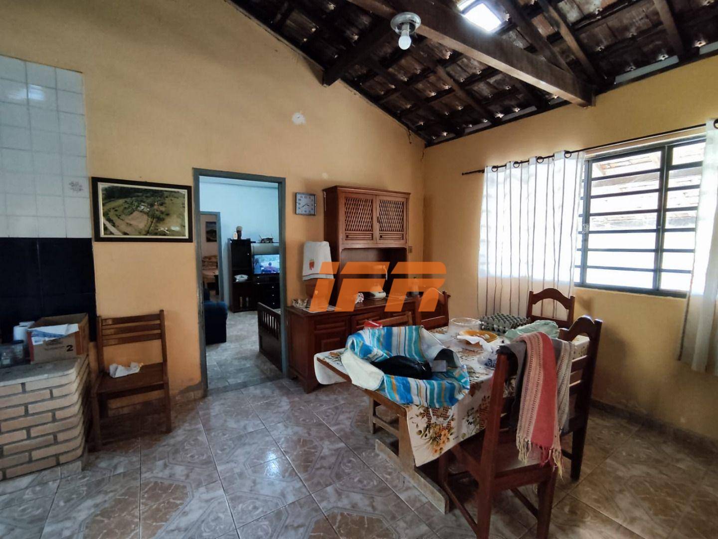 Sítio à venda com 3 quartos, 190m² - Foto 58
