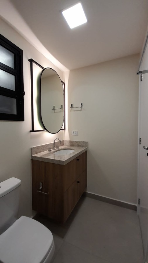 Apartamento para alugar com 2 quartos, 80m² - Foto 11