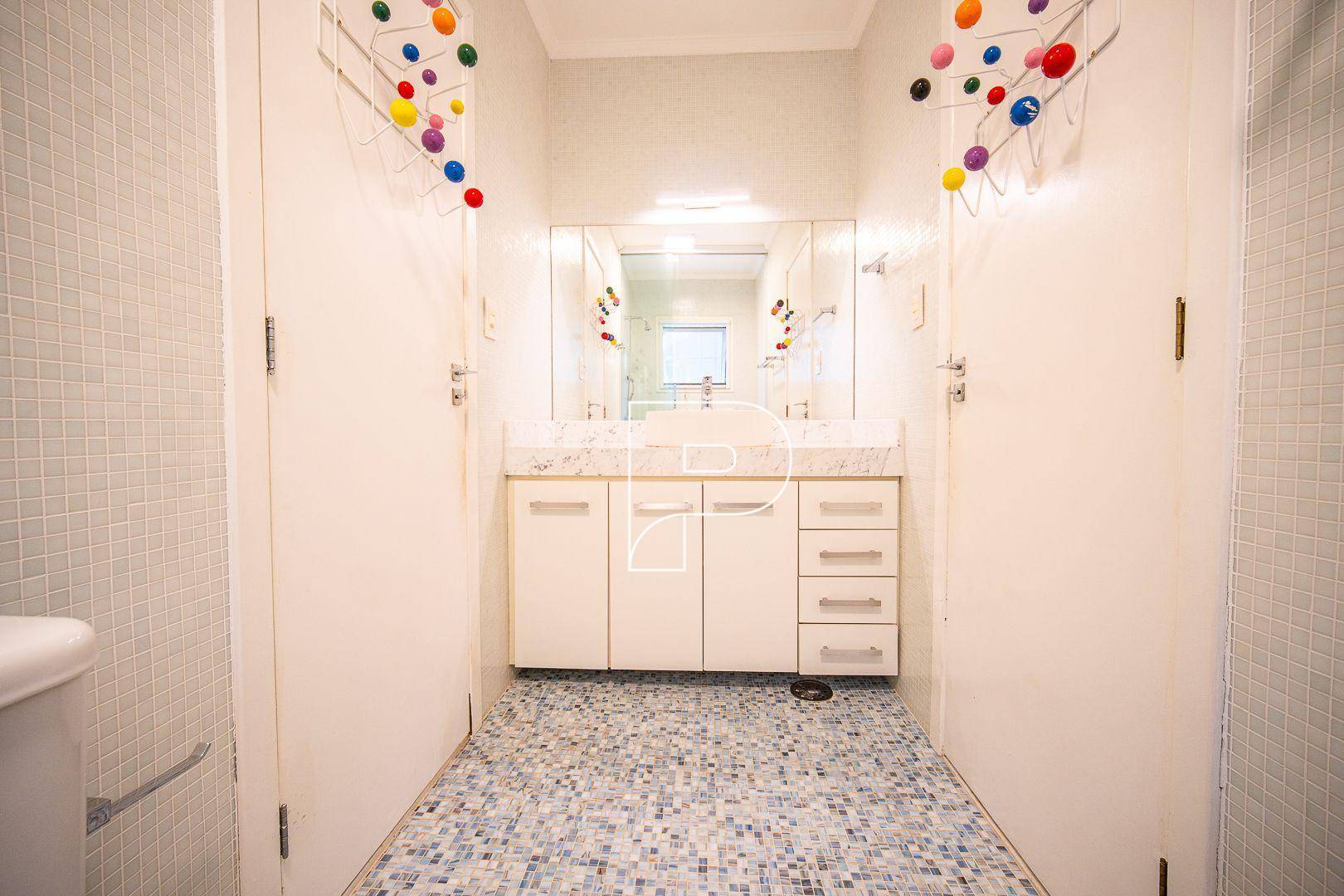 Casa de Condomínio à venda com 4 quartos, 496m² - Foto 36