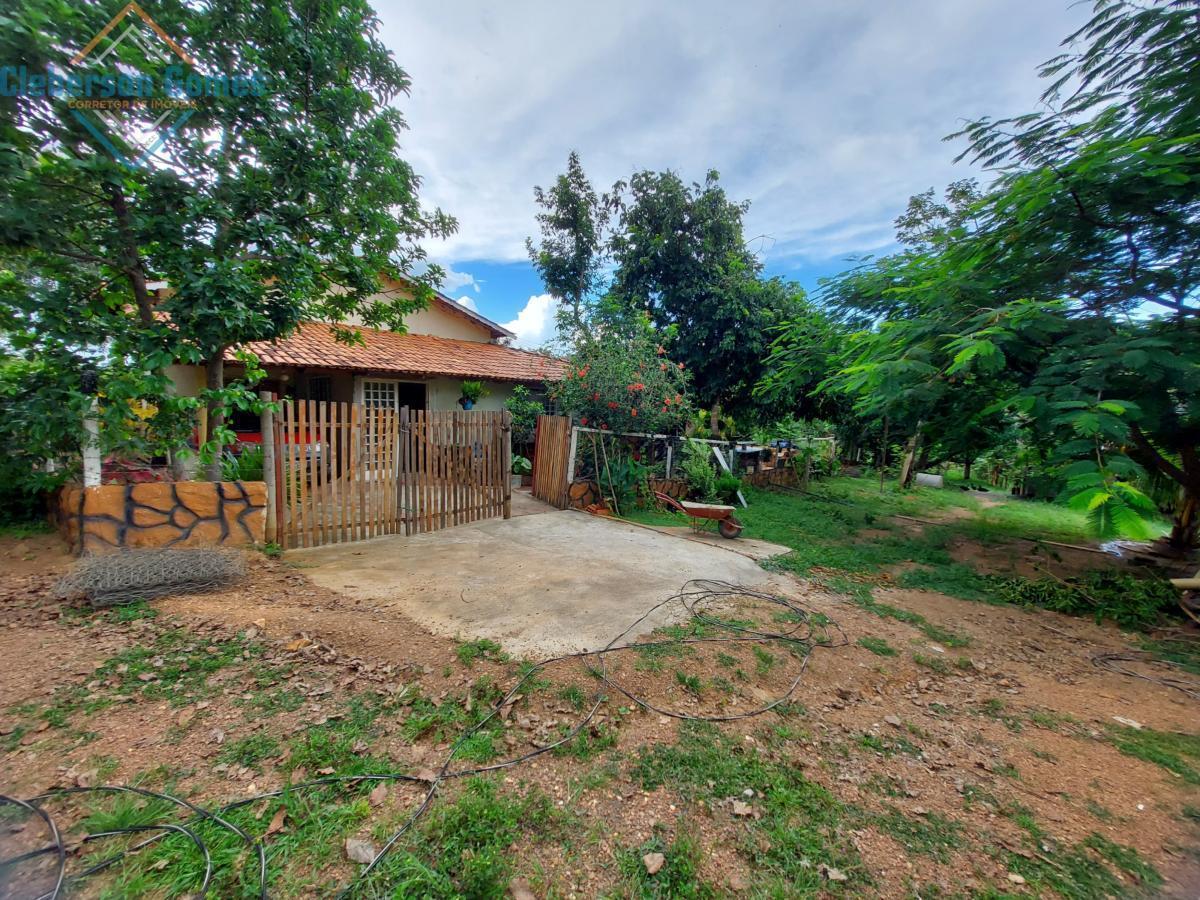 Chácara à venda com 3 quartos, 1m² - Foto 3