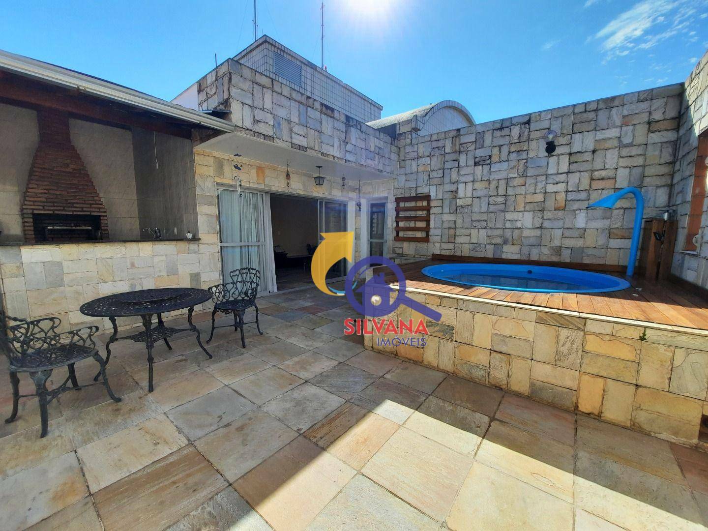 Cobertura à venda e aluguel com 4 quartos, 268m² - Foto 4