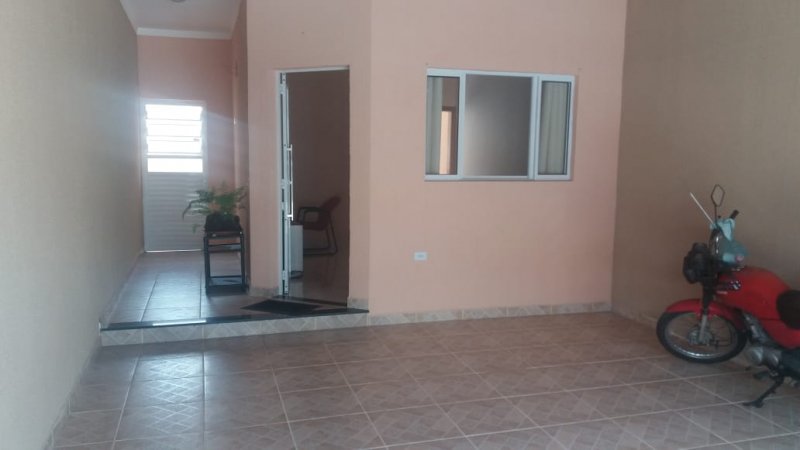 Casa à venda com 2 quartos, 55m² - Foto 24