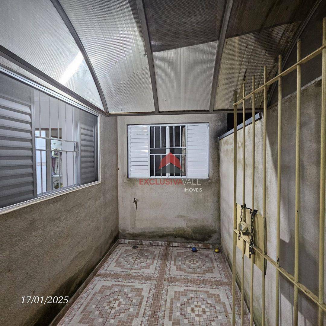Casa à venda com 3 quartos, 120m² - Foto 43