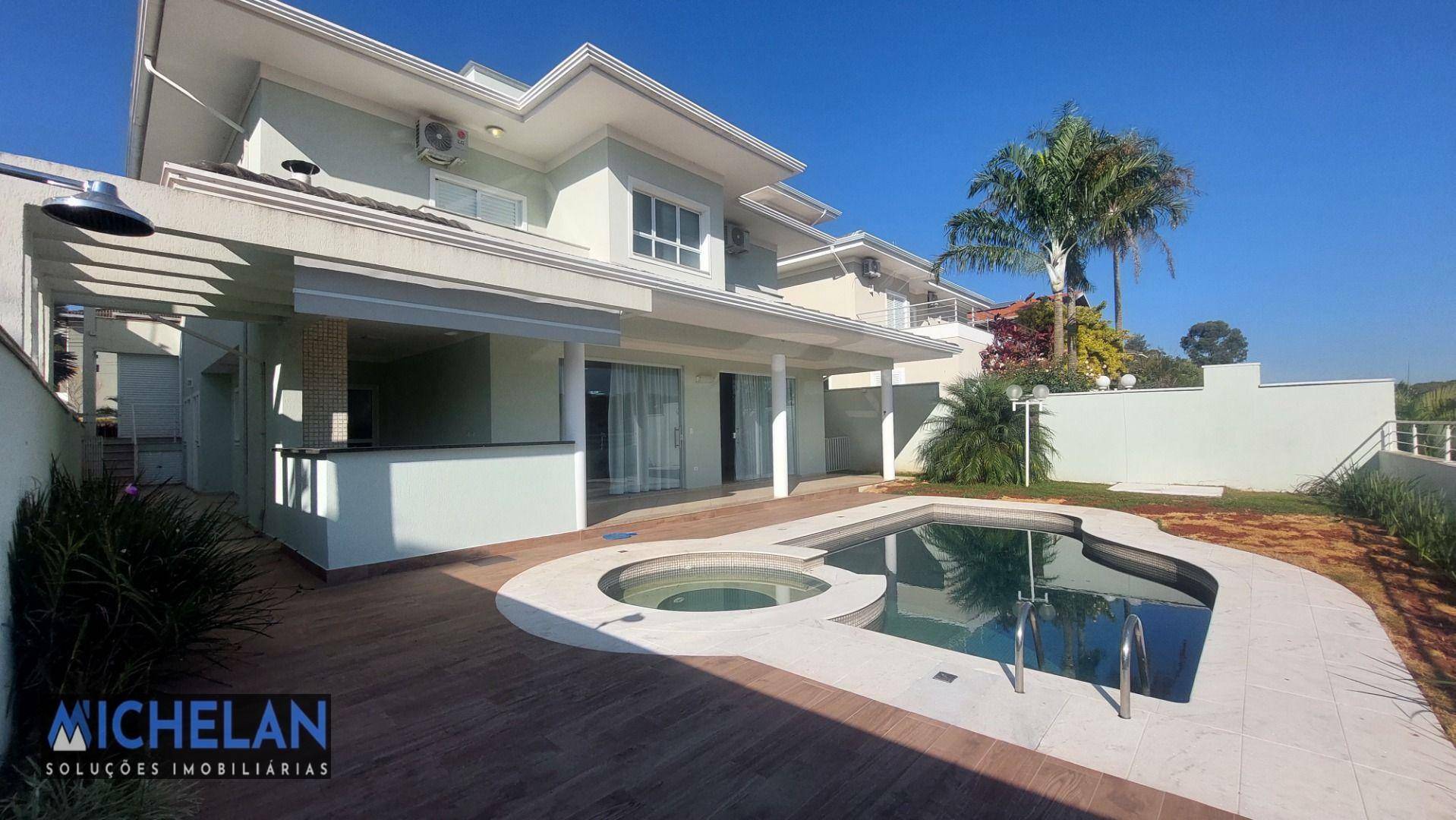 Casa de Condomínio para alugar com 3 quartos, 348m² - Foto 1