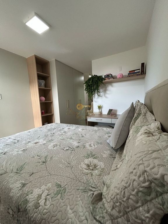 Apartamento para alugar com 2 quartos, 60m² - Foto 9