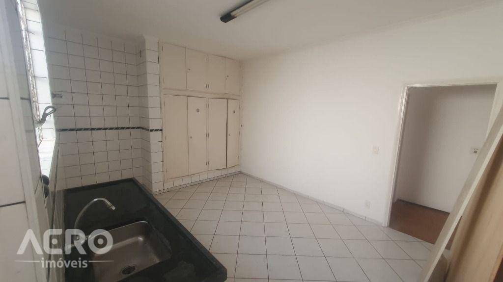 Casa à venda e aluguel com 2 quartos, 164m² - Foto 5