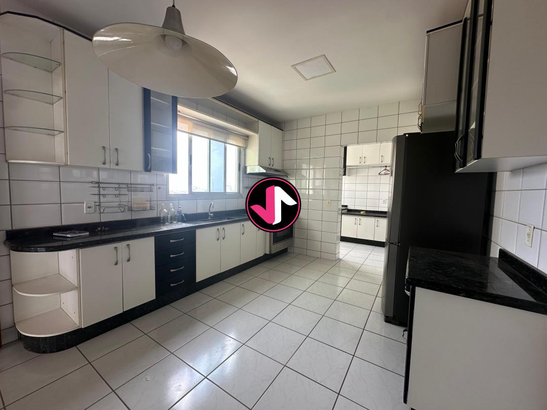 Apartamento à venda com 3 quartos, 155m² - Foto 7