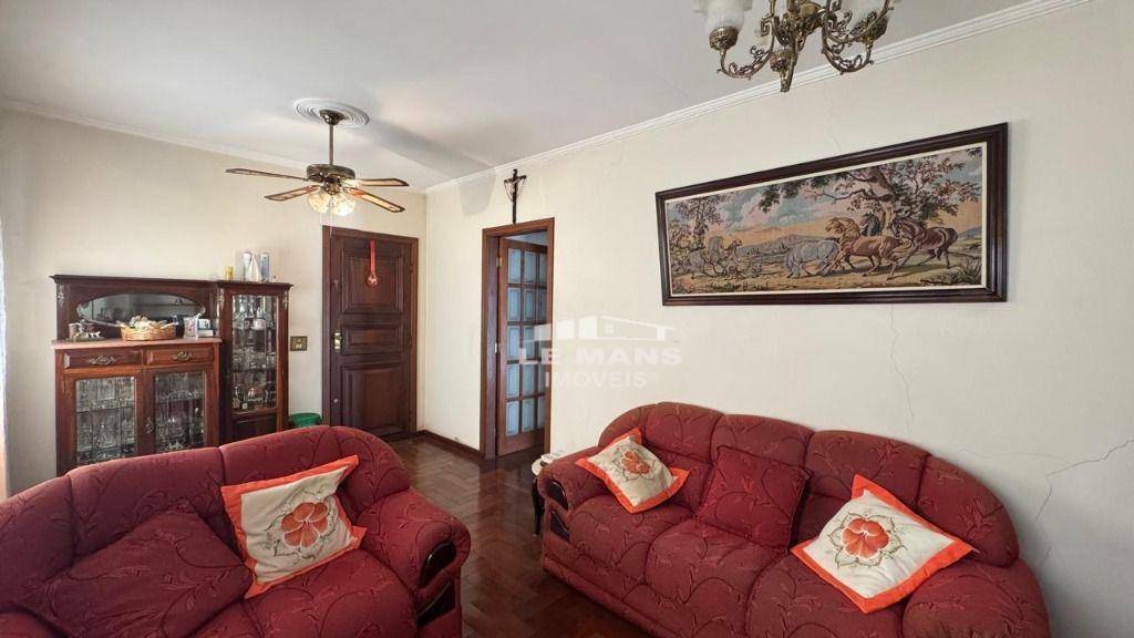 Casa à venda com 3 quartos, 125m² - Foto 7