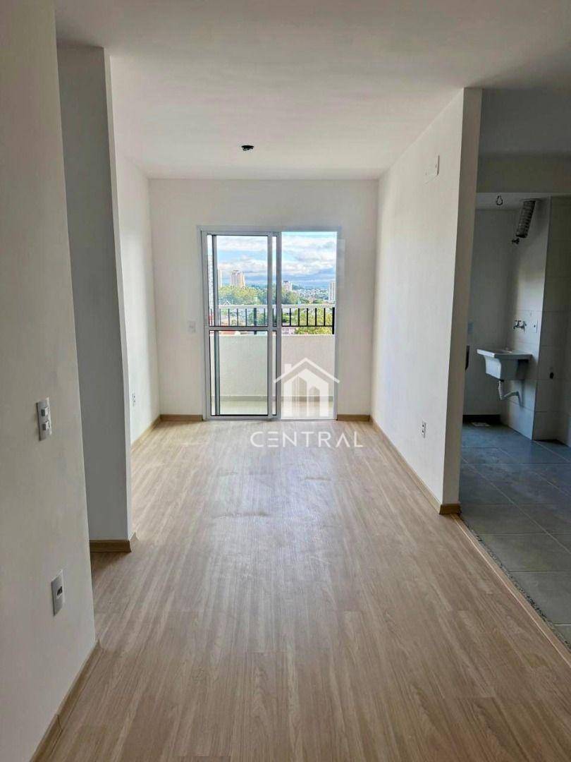 Apartamento à venda com 2 quartos, 61m² - Foto 1